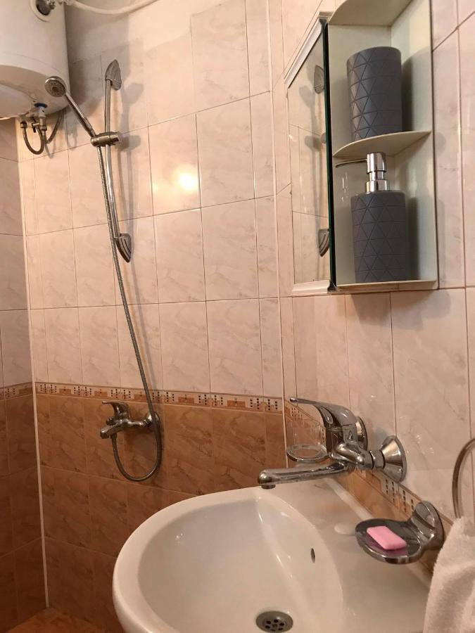 Къща За Гости Загорски Hotel Kalofer Exterior photo